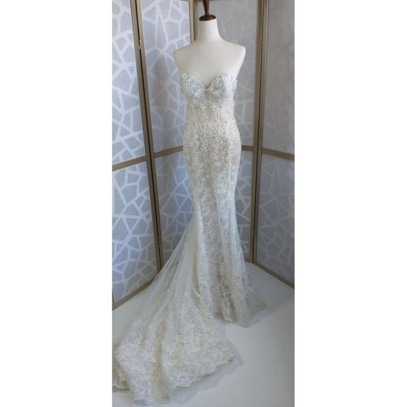 Eve of Milady Wedding Dress Strapless Fit and Flare Couture Collection Size 8 - Picture 2 of 12